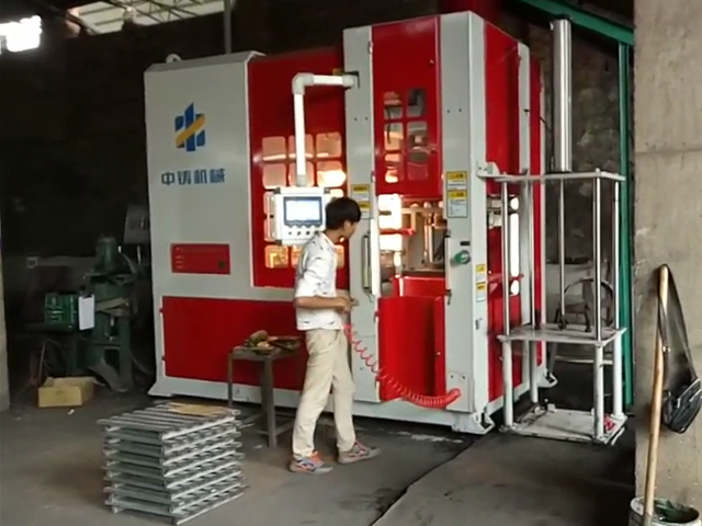 Automatic horizontal casting molding machine